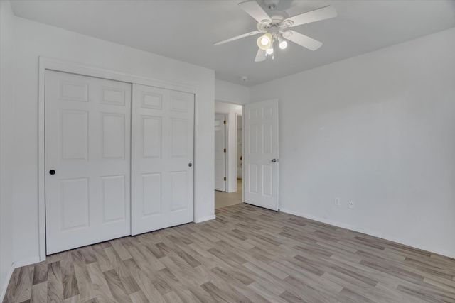 336 S Airport Way, Stockton, CA 95205