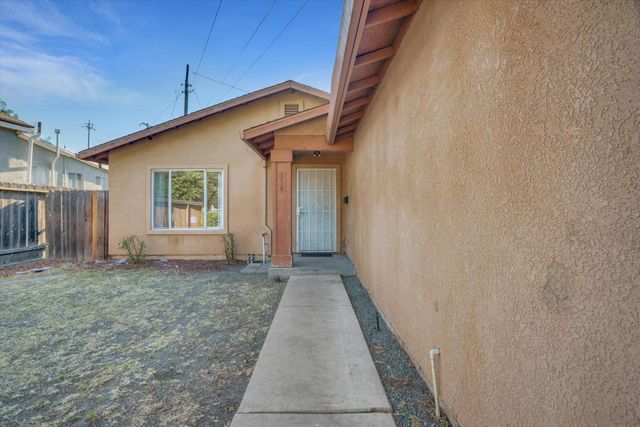 336 S Airport Way, Stockton, CA 95205
