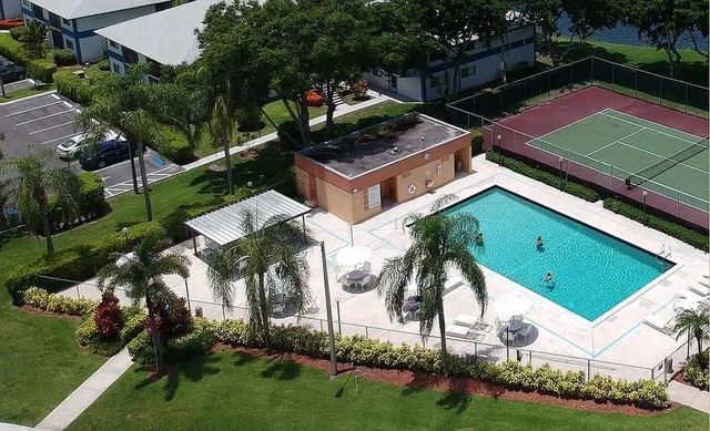 15500 Lakes Of Delray Boulevard 207, Delray Beach, FL 33484