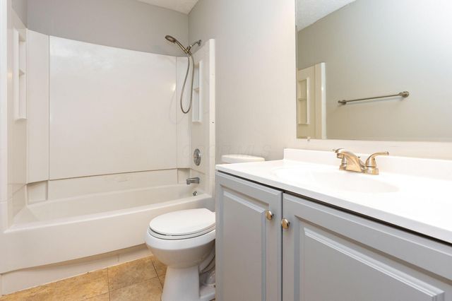3248 Summertime Court, 19, Columbus, OH 43221