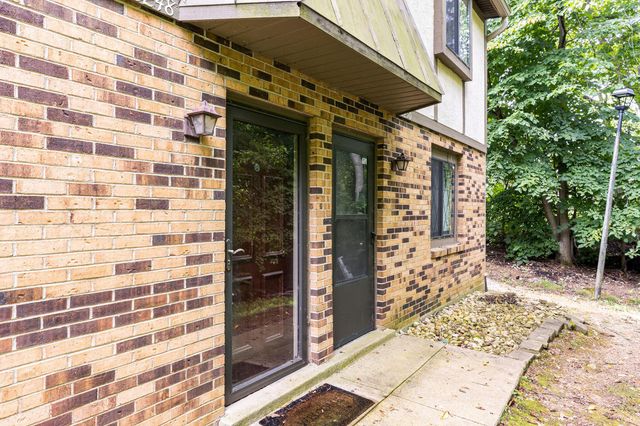 3248 Summertime Court, 19, Columbus, OH 43221