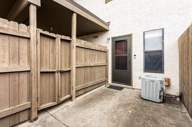 3248 Summertime Court, 19, Columbus, OH 43221