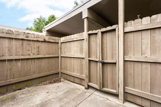 3248 Summertime Court, 19, Columbus, OH 43221