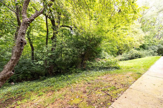 3248 Summertime Court, 19, Columbus, OH 43221