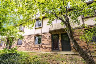 3248 Summertime Court, 19, Columbus, OH 43221