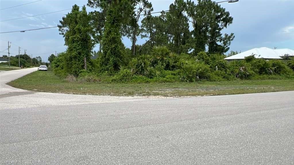 771 Aprile AVE S, LEHIGH ACRES, FL 33974 — photo 4
