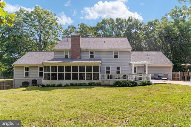 10080 GREENWICH WOOD DR, Nokesville, VA 20181