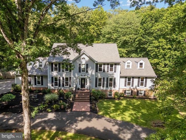 10080 GREENWICH WOOD DR, Nokesville, VA 20181