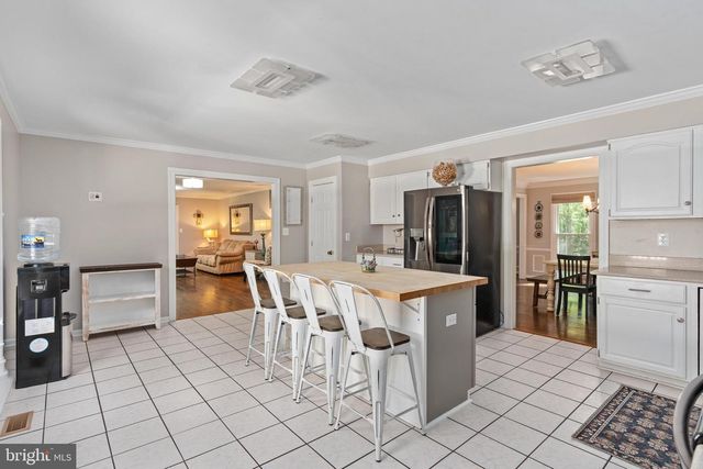 10080 GREENWICH WOOD DR, Nokesville, VA 20181