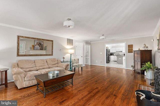 10080 GREENWICH WOOD DR, Nokesville, VA 20181