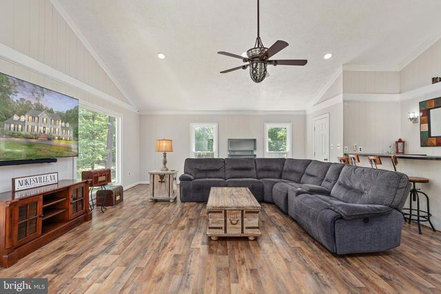 10080 GREENWICH WOOD DR, Nokesville, VA 20181