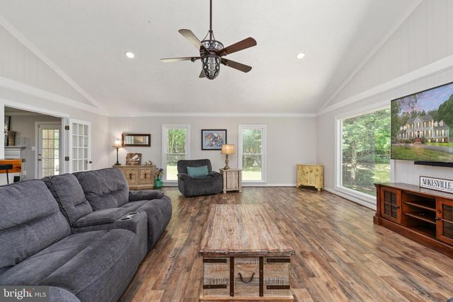 10080 GREENWICH WOOD DR, Nokesville, VA 20181