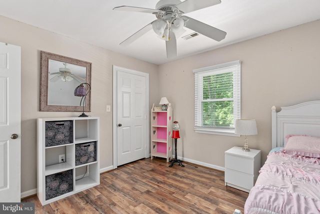 10080 GREENWICH WOOD DR, Nokesville, VA 20181