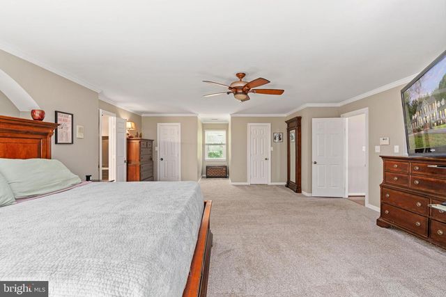 10080 GREENWICH WOOD DR, Nokesville, VA 20181