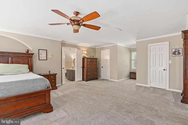 10080 GREENWICH WOOD DR, Nokesville, VA 20181
