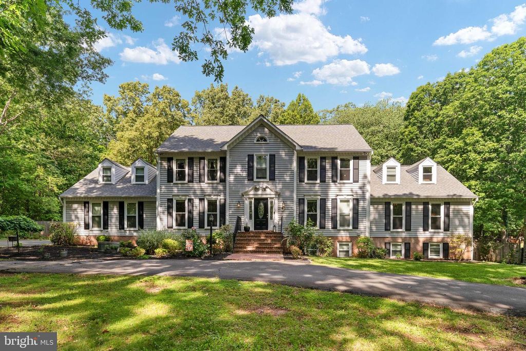 10080 GREENWICH WOOD DR, Nokesville, VA 20181