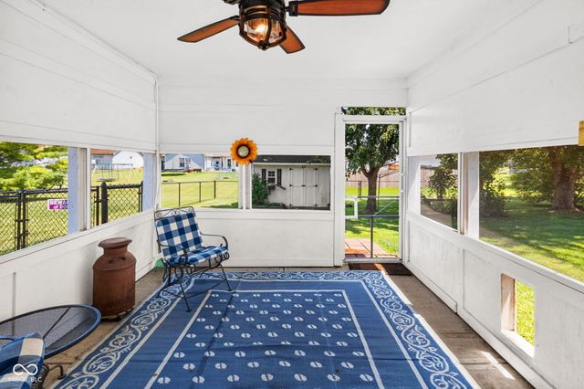 1147 Bumblebee Way, Greenfield, IN 46140