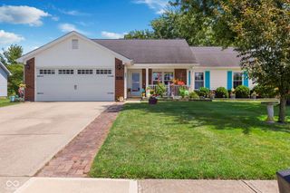 1147 Bumblebee Way, Greenfield, IN 46140