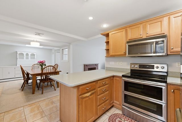 47 Samoset Road, Woburn, MA 01801