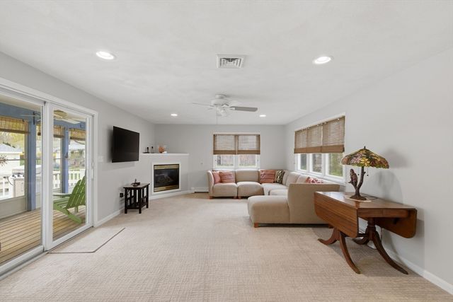 47 Samoset Road, Woburn, MA 01801