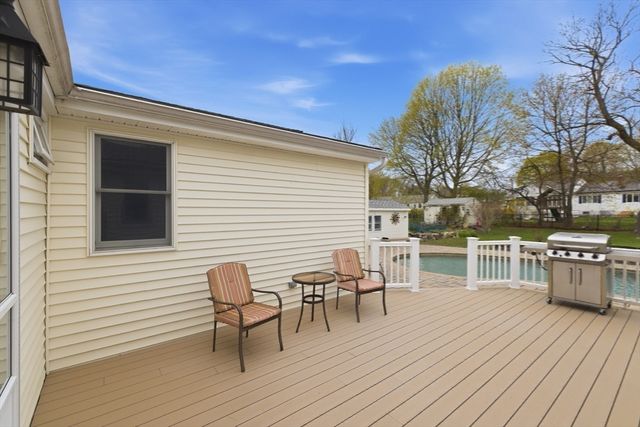 47 Samoset Road, Woburn, MA 01801