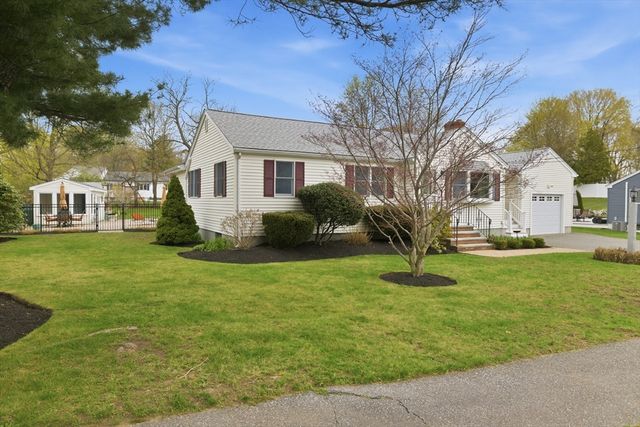47 Samoset Road, Woburn, MA 01801