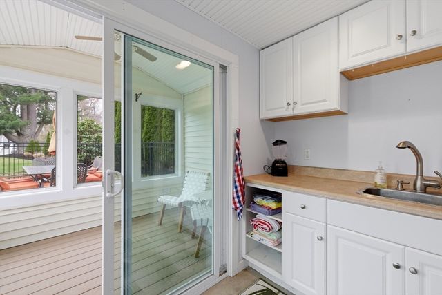 47 Samoset Road, Woburn, MA 01801