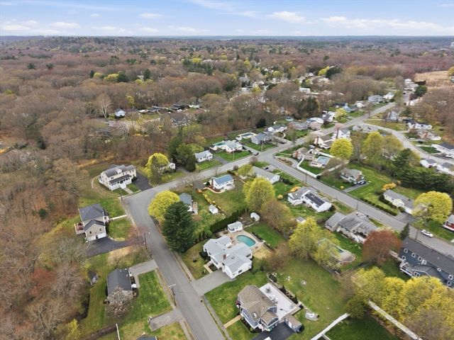 47 Samoset Road, Woburn, MA 01801