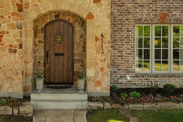 4113 Modlin Avenue, Fort Worth, TX 76107