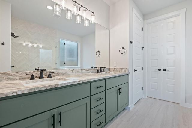 228 Brandywine Road, Hutto, TX 78634