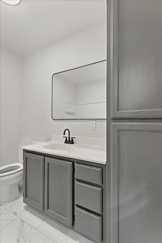 3706 W 42nd Place, Tulsa, OK 74107