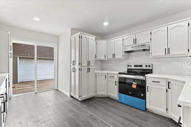 3706 W 42nd Place, Tulsa, OK 74107