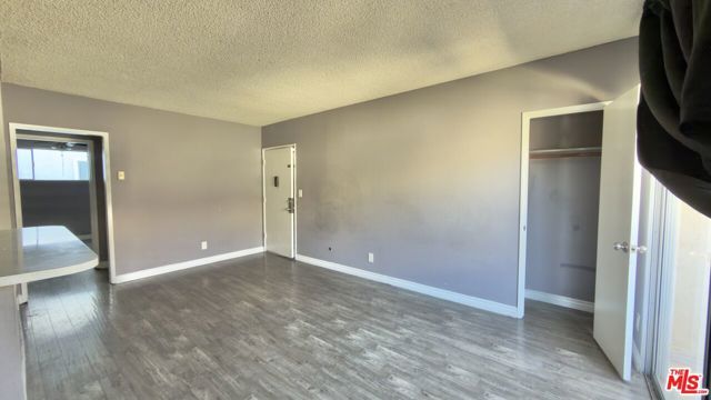 837 S Ardmore Avenue 6, Los Angeles, CA 90005