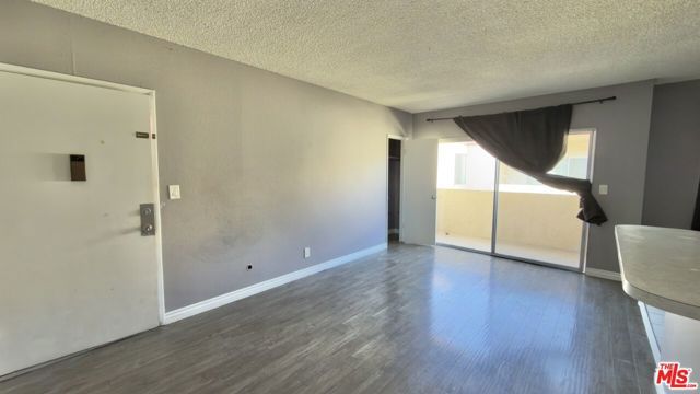 837 S Ardmore Avenue 6, Los Angeles, CA 90005