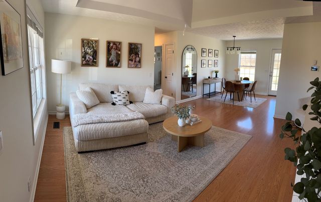 1052 Deasy Ln, Portland, TN 37148