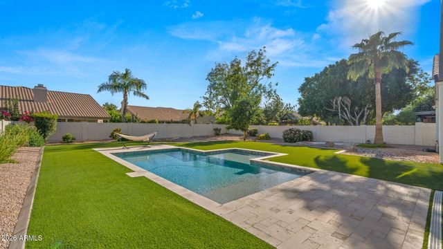 5433 E HARTFORD Avenue, Scottsdale, AZ 85254