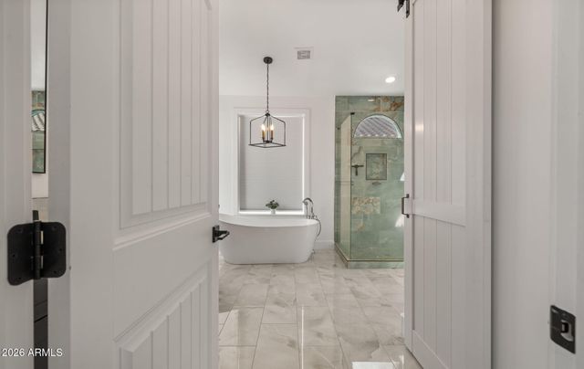 5433 E HARTFORD Avenue, Scottsdale, AZ 85254