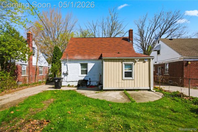 16240 Manning Street, Detroit, MI 48205