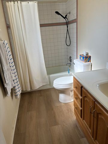 11528 Nassau Drive NE, Albuquerque, NM 87111