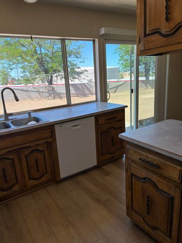 11528 Nassau Drive NE, Albuquerque, NM 87111