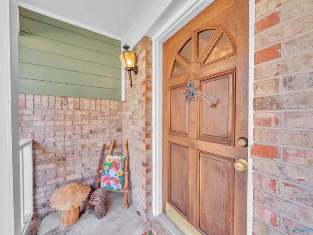 2404 Dairy Lane NE, Huntsville, AL 35811