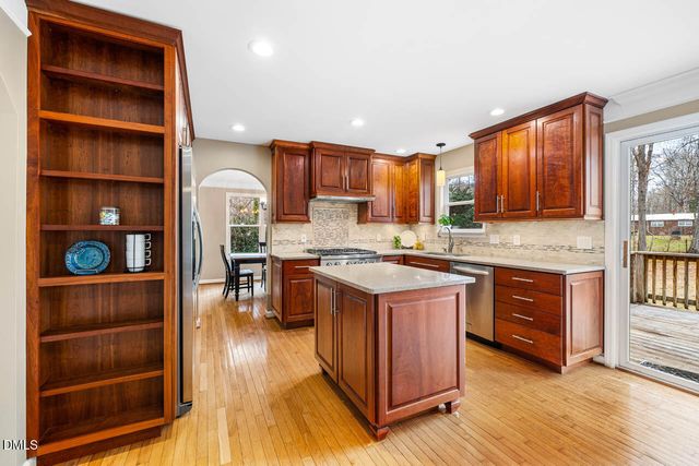 213 S English Hill Lane, Hillsborough, NC 27278