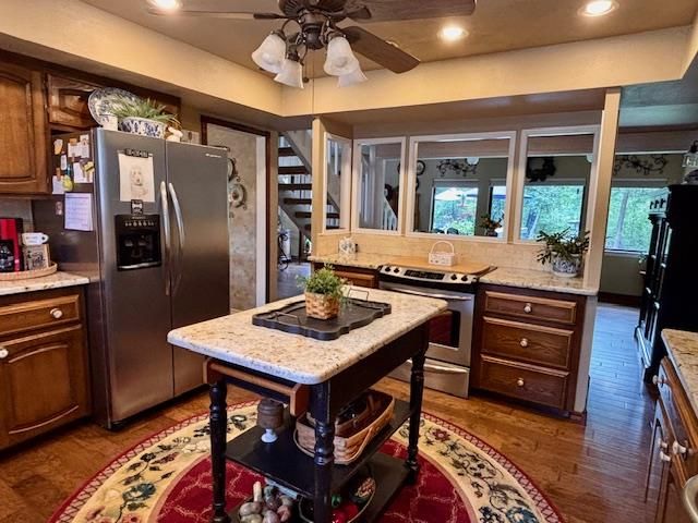 901 Birdcreek Lane, Guthrie, OK 73044