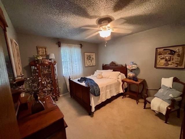 901 Birdcreek Lane, Guthrie, OK 73044