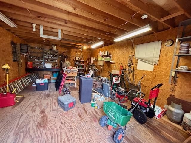 901 Birdcreek Lane, Guthrie, OK 73044