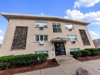 1213 N 34TH Avenue 14, Melrose Park, IL 60160