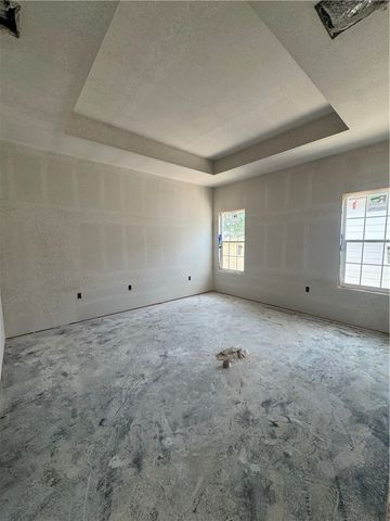 408 Wrangler Street N, Franklin, TX 77856