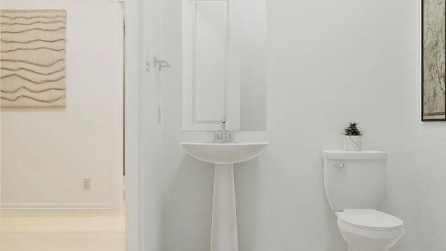 509 Corniche CIR, Hutto, TX 78634