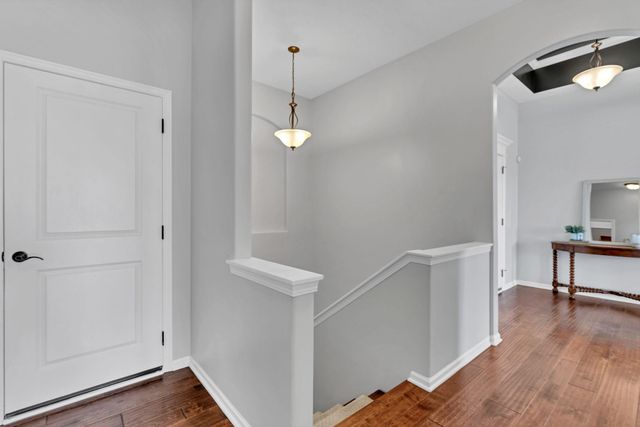 1009 E Rosemont Ct, Andover, KS 67002