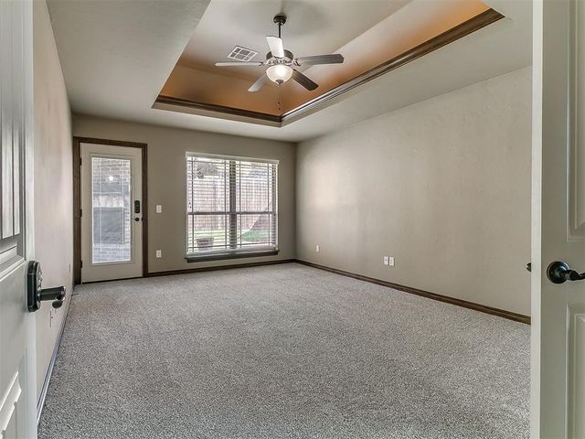 1001 Summerhill Drive, Moore, OK 73160